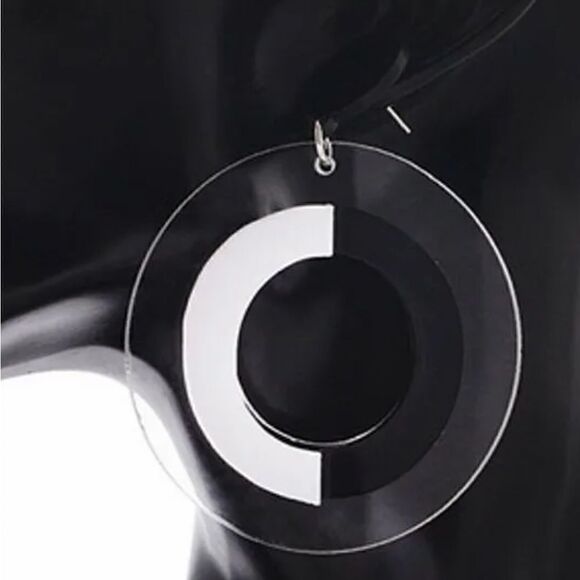 NWT Super unique blackblack-and-white oversized earrings. - Picture 6 of 8